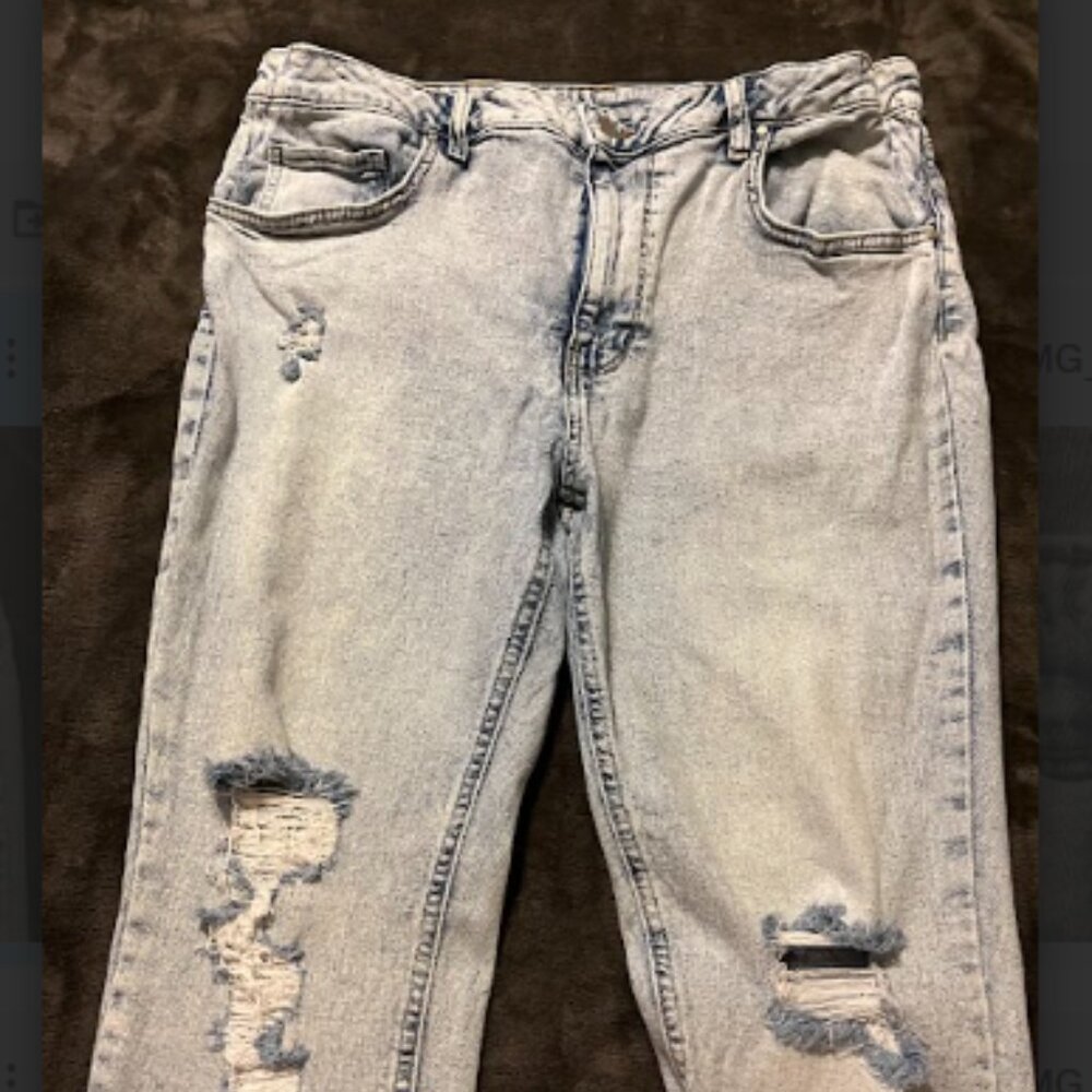 Jeans